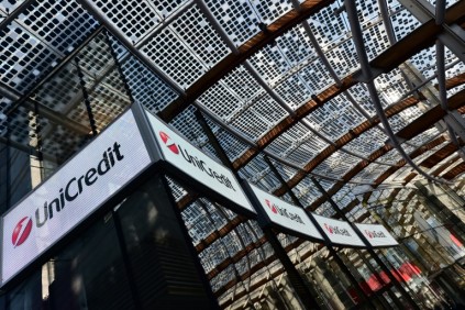 Profit At Italy S Unicredit Bank Tumbles Afp Northcliff